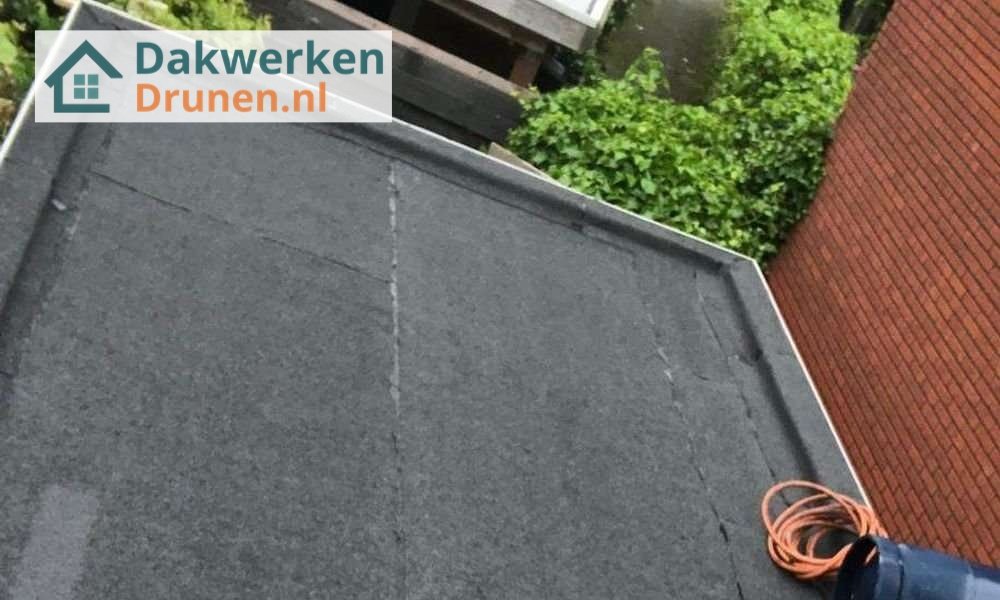 Wat kost een plat dak herstellen in Drunen?